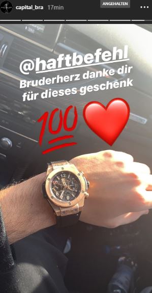 Capital Bra zeigt seine neue Armbanduhr auf Instagram